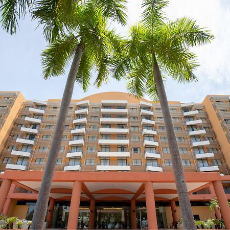 Mantra On The Esplanade Aparthotel Даруин Екстериор снимка