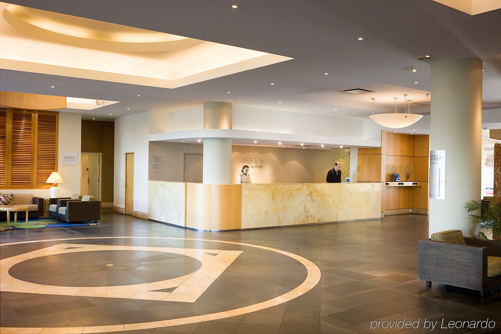 Mantra On The Esplanade Aparthotel Даруин Интериор снимка