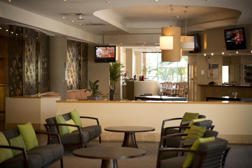 Mantra On The Esplanade Aparthotel Даруин Екстериор снимка